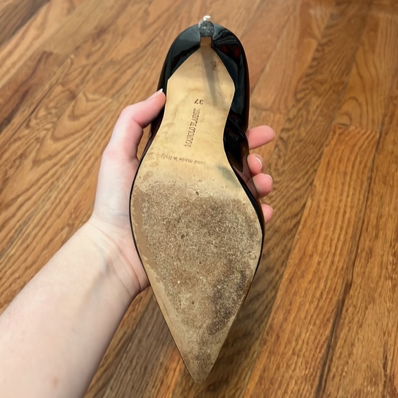Manolo Blahnik BB patent stilettos, sz 37 IT - worn twice - Picture 5 of 7